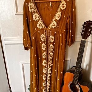 Free People fable Embroidered midi  Dress